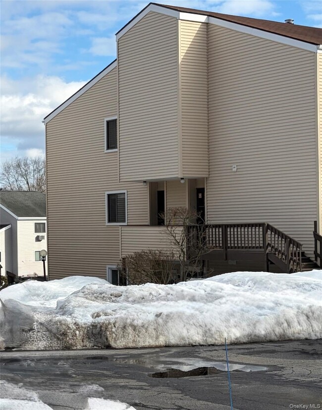 1203 Village Dr in Brewster, NY - Building Photo - Building Photo