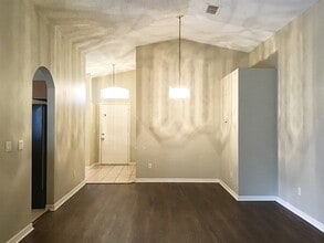 2386 Blue Sapphire Cir in Orlando, FL - Building Photo - Building Photo