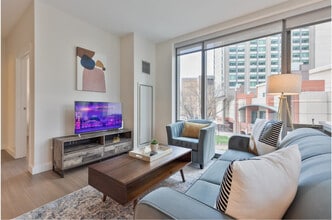 30 Dalton St in Boston, MA - Building Photo - Building Photo
