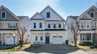 5109 Cape Levi Ln in Virginia Beach, VA - Building Photo