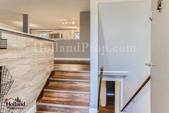 4019 NE Jackson St in Hillsboro, OR - Building Photo - Building Photo