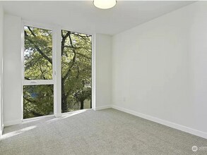 4057 Rainier Ave S in Seattle, WA - Building Photo - Building Photo