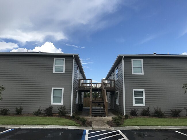 property at 723 S Berthe Ave