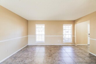 16927 Kettle Creek Dr in Spring, TX - Building Photo - Building Photo