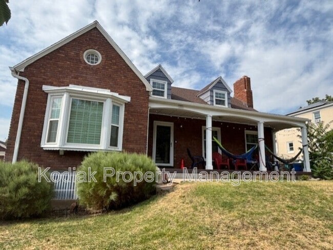 property at 1109 E 400 S