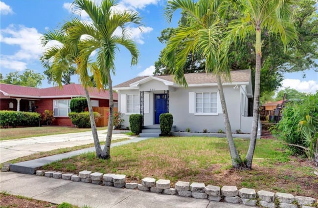 property at 925 17th St S