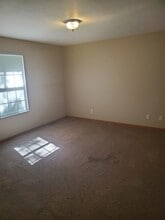 2952 W Chestnut St in Springfield, MO - Building Photo - Building Photo