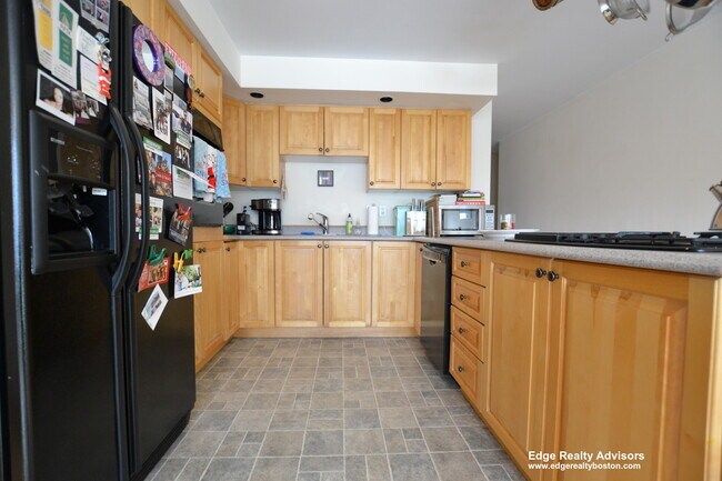 property at 16 Lanark Rd