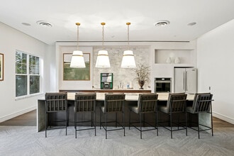 Marq at the Pinehills in Plymouth, MA - Foto de edificio - Building Photo