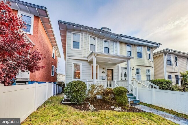 5415 Illinois Ave NW in Washington, DC - Foto de edificio - Building Photo