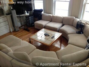 243 Highland Ave in Somerville, MA - Building Photo - Building Photo