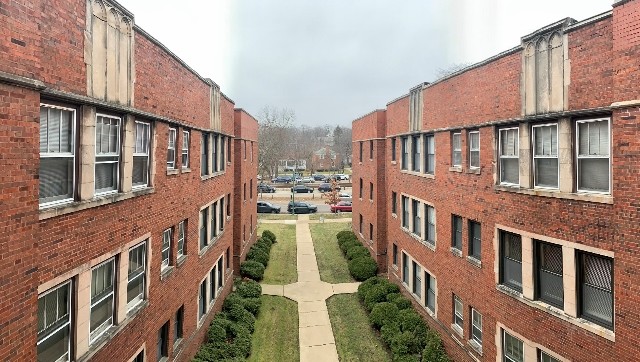 10627-33 S. Hale Ave in Chicago, IL - Foto de edificio - Building Photo