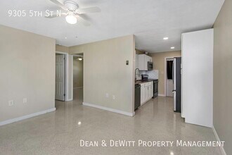 9305 5th St N in St. Petersburg, FL - Building Photo - Building Photo