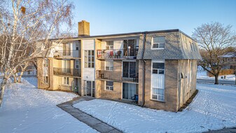 480 Dolph Street N in Cambridge, ON - Building Photo