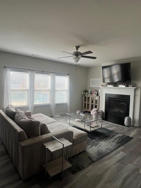 1905 Azure Grove Ct in Marietta, GA - Foto de edificio - Building Photo