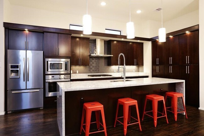 property at 5210 Rose St