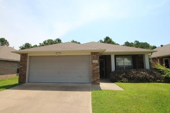property at 20031 Meadow View Ln