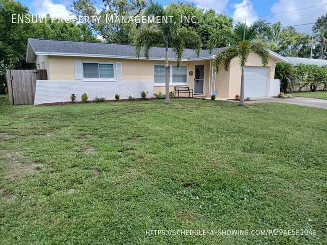property at 2445 Indigo Dr