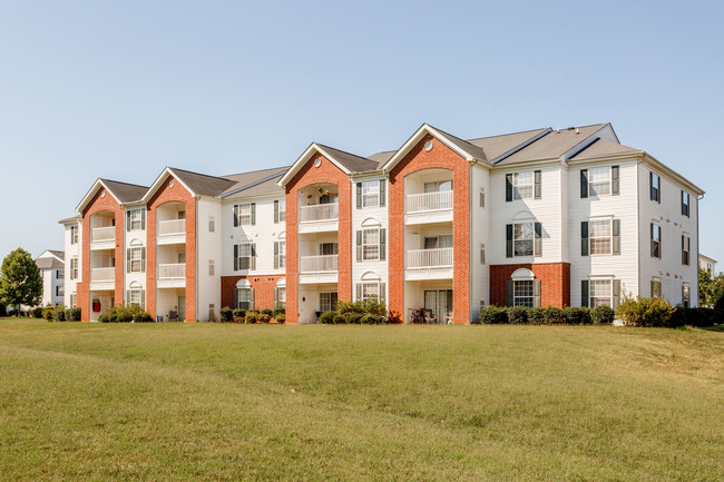 Woodgate Farms in Murfreesboro, TN - Foto de edificio - Building Photo