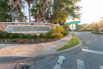 8115 Pomo Dr in Kissimmee, FL - Foto de edificio - Building Photo