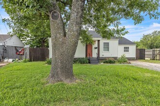 1536 SW 52nd St in Oklahoma City, OK - Building Photo - Building Photo