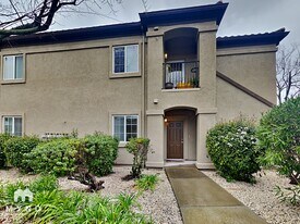 4200 E Commerce Way in Sacramento, CA - Building Photo