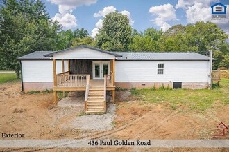 436 Paul Golden Rd in Sparta, TN - Foto de edificio - Building Photo