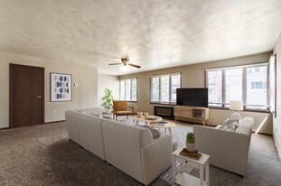 133 S 18th St in Pittsburgh, PA - Building Photo