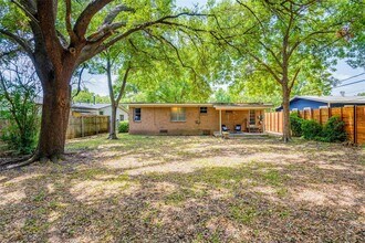 7709 Woodrow Ave in Austin, TX - Building Photo - Building Photo