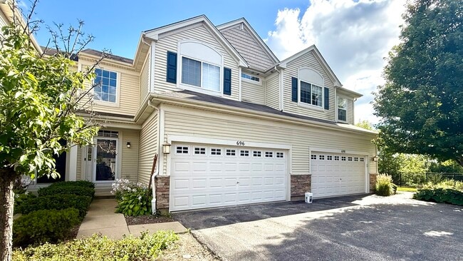 property at 696 S Jade Ln