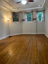 7551 N Oakley Ave in Chicago, IL - Building Photo - Building Photo