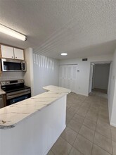 7230 NW 179th St in Hialeah, FL - Building Photo - Building Photo
