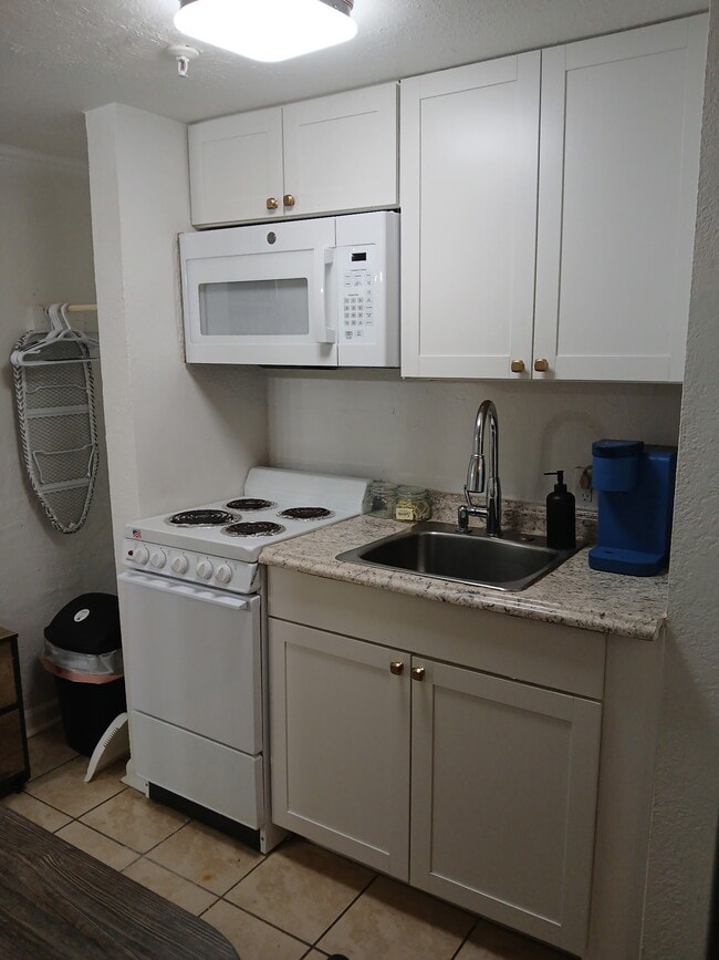 2600 S Ocean Blvd in Myrtle Beach, SC - Building Photo - Building Photo