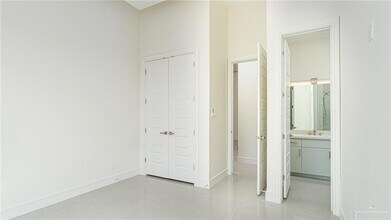 19 Villa Centenario Dr in Mission, TX - Building Photo - Building Photo