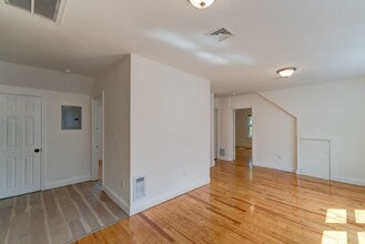 155 Read St in New Haven, CT - Building Photo - Building Photo