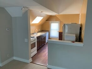 23 Oxford St, Unit 23 Oxford St. Apt 3 in Rochester, NY - Foto de edificio - Building Photo