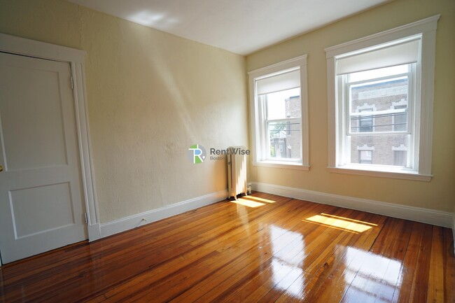 165 Kelton St, Unit 23 in Boston, MA - Building Photo - Building Photo