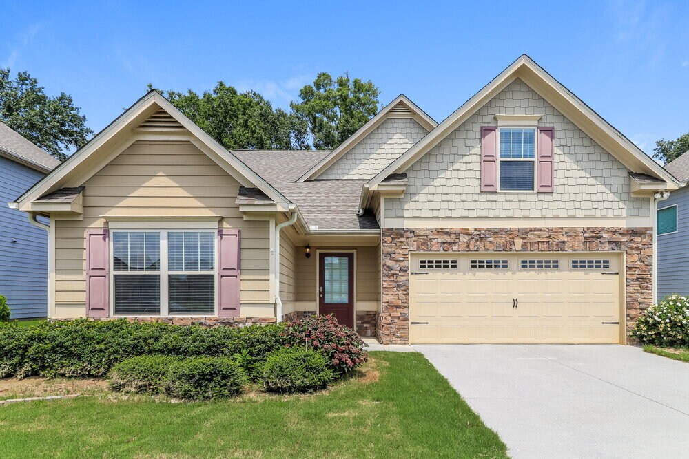 35 Mercer Ln in Cartersville, GA - Building Photo