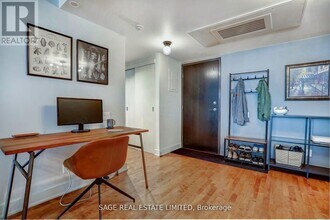 233 Carlaw Ave in Toronto, ON - Building Photo - Building Photo