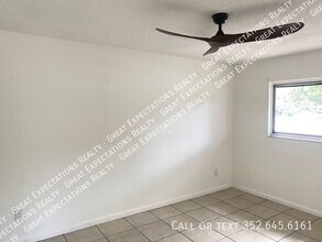 5846 SE Drew Rd in Belleview, FL - Building Photo - Building Photo