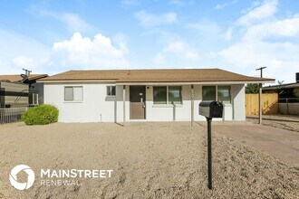 13517 N Luna St in El Mirage, AZ - Building Photo - Building Photo