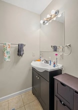 127 Birdseye View Dr, Unit A in Ithaca, NY - Foto de edificio - Building Photo