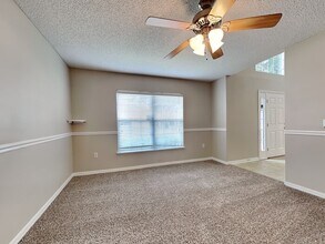 8799 Oxfordshire Ave E in Jacksonville, FL - Building Photo - Building Photo