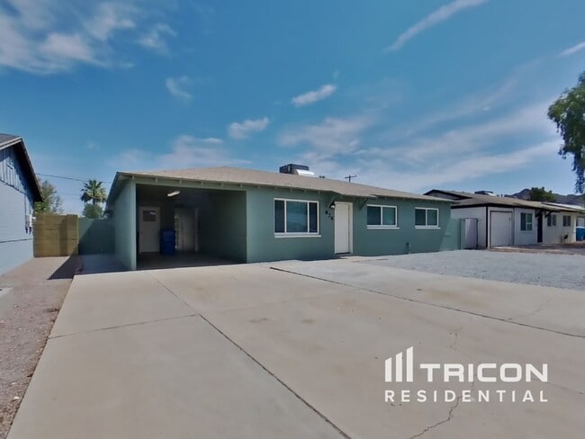 property at 826 E Orchid Ln