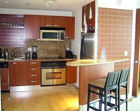 1395 Brickell Ave in Miami, FL - Foto de edificio - Building Photo