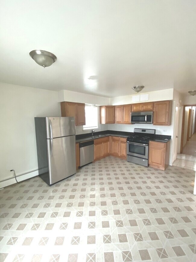 1211 Cermak Rd photo'