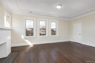 3217 Elmhurst St in Detroit, MI - Building Photo - Building Photo