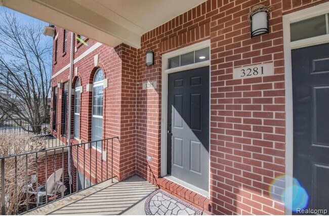 3285 Newbury Pl in Troy, MI - Building Photo - Building Photo