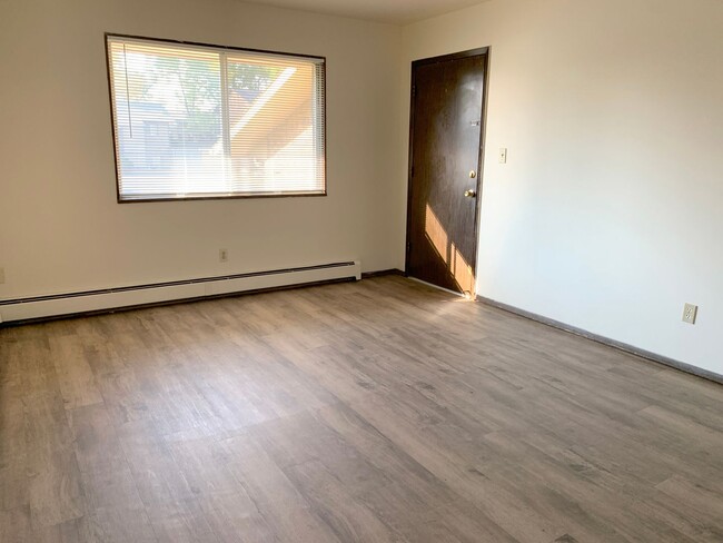 1721 Palm Dr in Fort Collins, CO - Foto de edificio - Building Photo