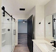 215 Winding Chestnut Dr in Columbia, SC - Building Photo - Building Photo